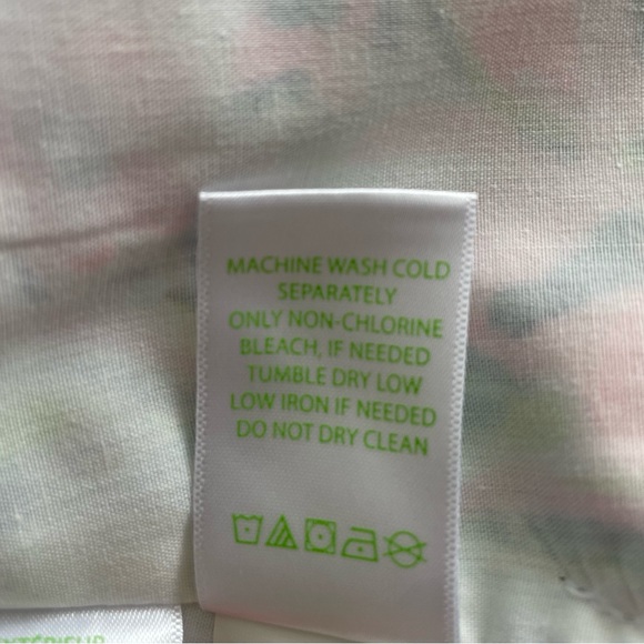 Lilly Pulitzer - Baby 6-12 Months Tropical Shift Dress with Bloomers - Picture 8 of 14